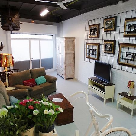פיגוארז Can Barraca Loft Figueres חדר תמונה